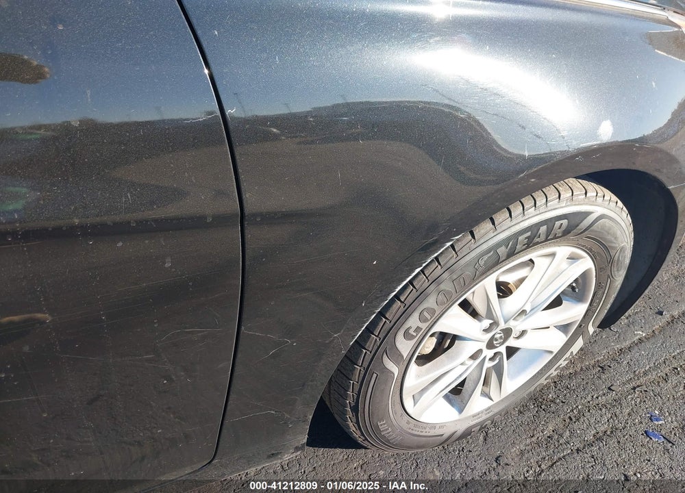 2013 HYUNDAI SONATA GLS VIN: 5NPEB4AC6DH728947
