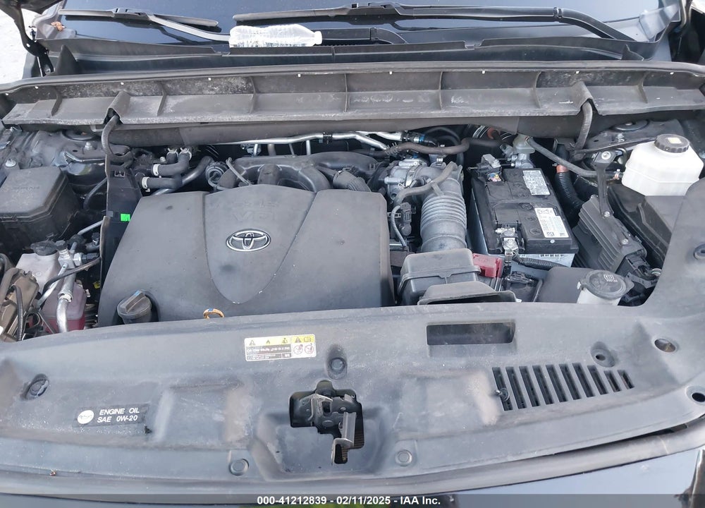 2022 TOYOTA HIGHLANDER VIN: 5TDFZRBH9NS239025