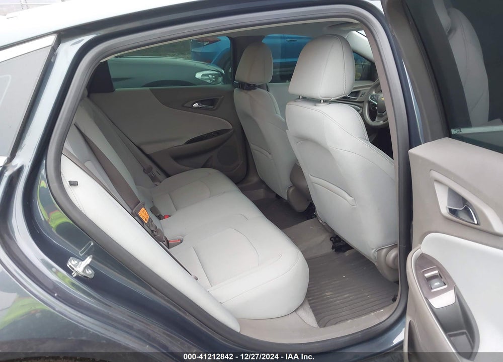 2019 CHEVROLET MALIBU VIN: 1G1ZC5ST1KF106016