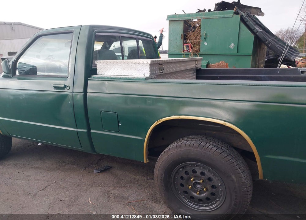 1990 CHEVROLET S TRUCK S10 VIN: 1GCCT14Z2L8102294