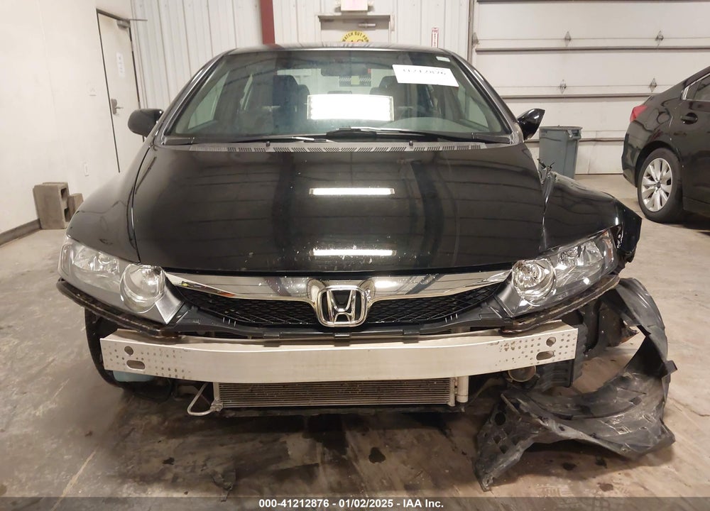 2011 HONDA CIVIC LX VIN: 19XFA1F57BE028307