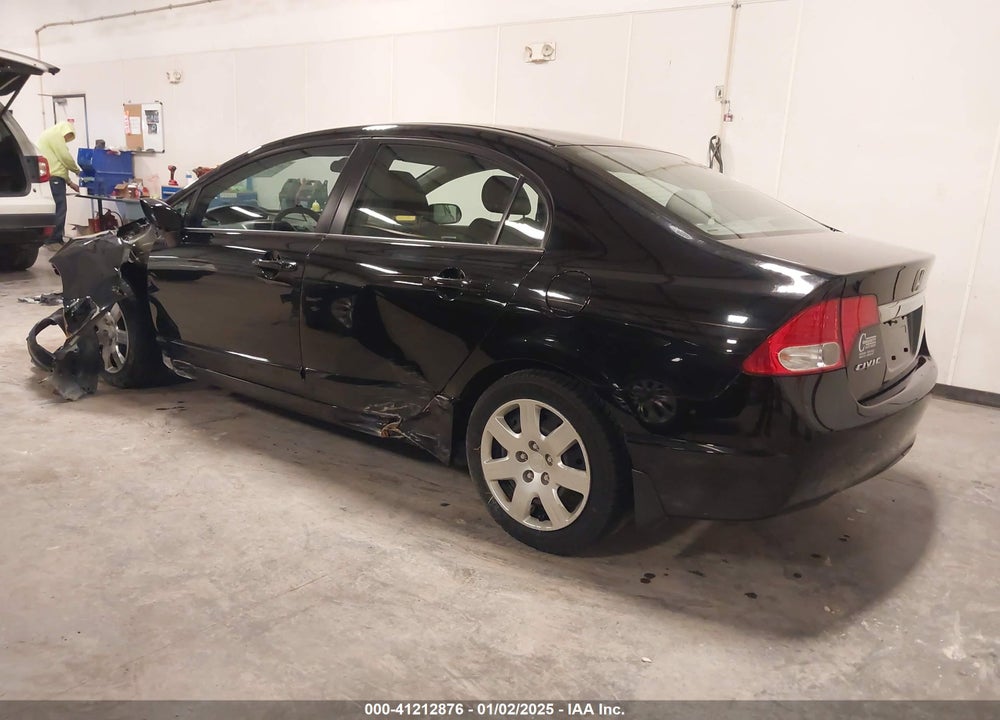 2011 HONDA CIVIC LX VIN: 19XFA1F57BE028307