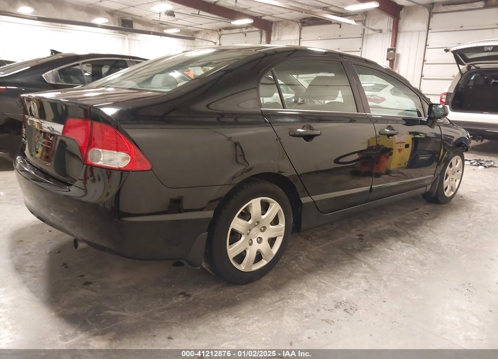 2011 HONDA CIVIC LX VIN: 19XFA1F57BE028307