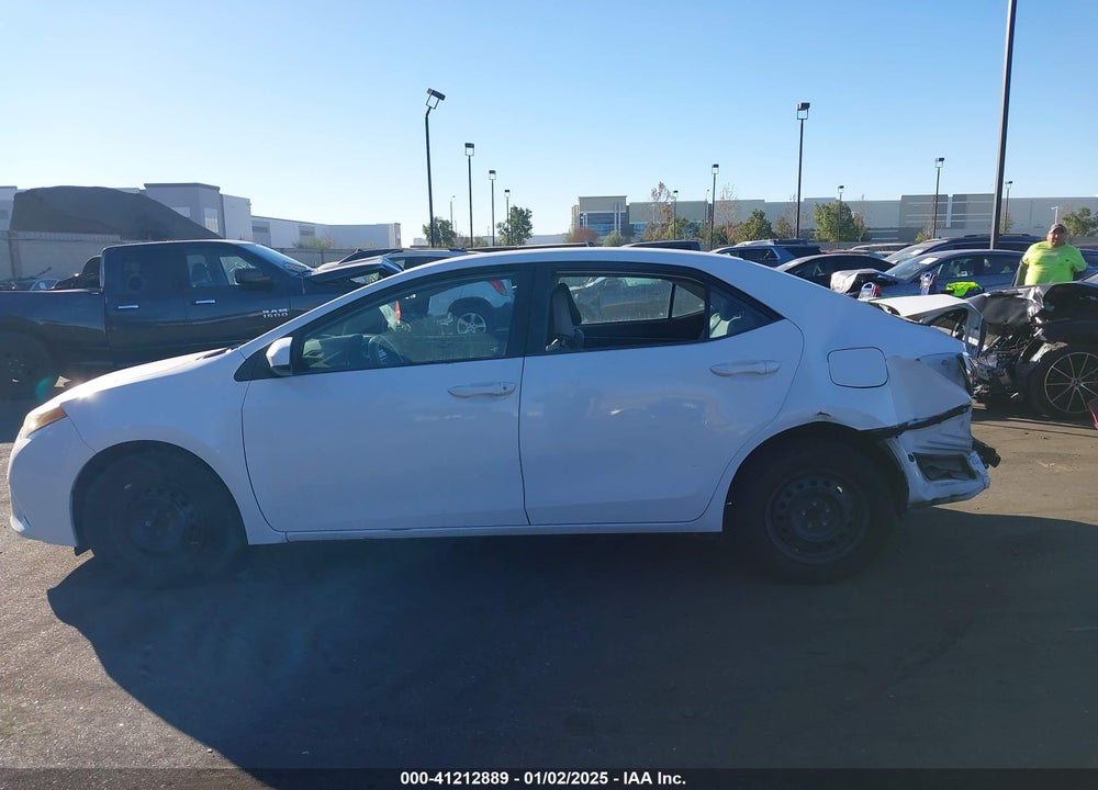 2015 TOYOTA COROLLA L VIN: 5YFBURHE8FP230112
