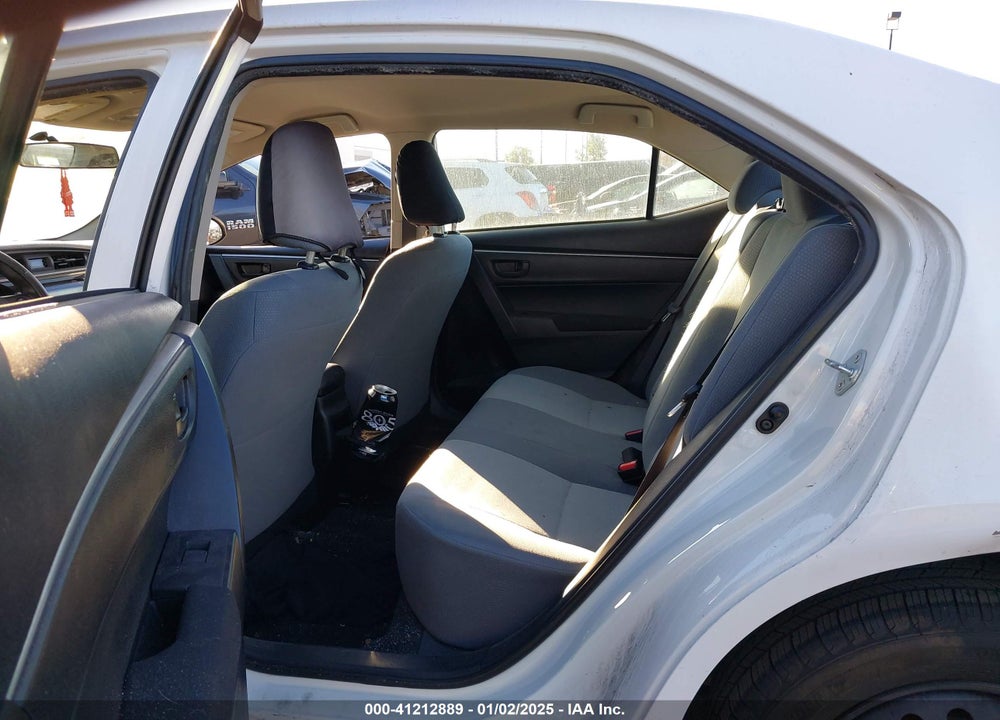 2015 TOYOTA COROLLA L VIN: 5YFBURHE8FP230112