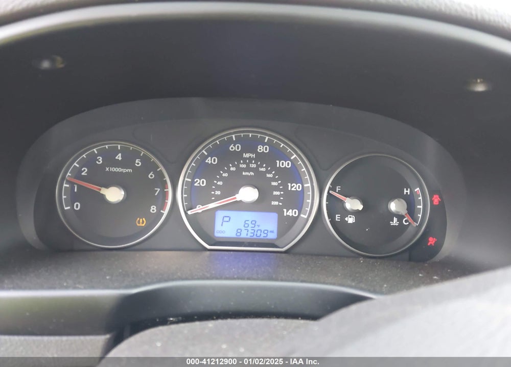 2010 HYUNDAI SANTA FE SE VIN: 5NMSH4AGXAH387209