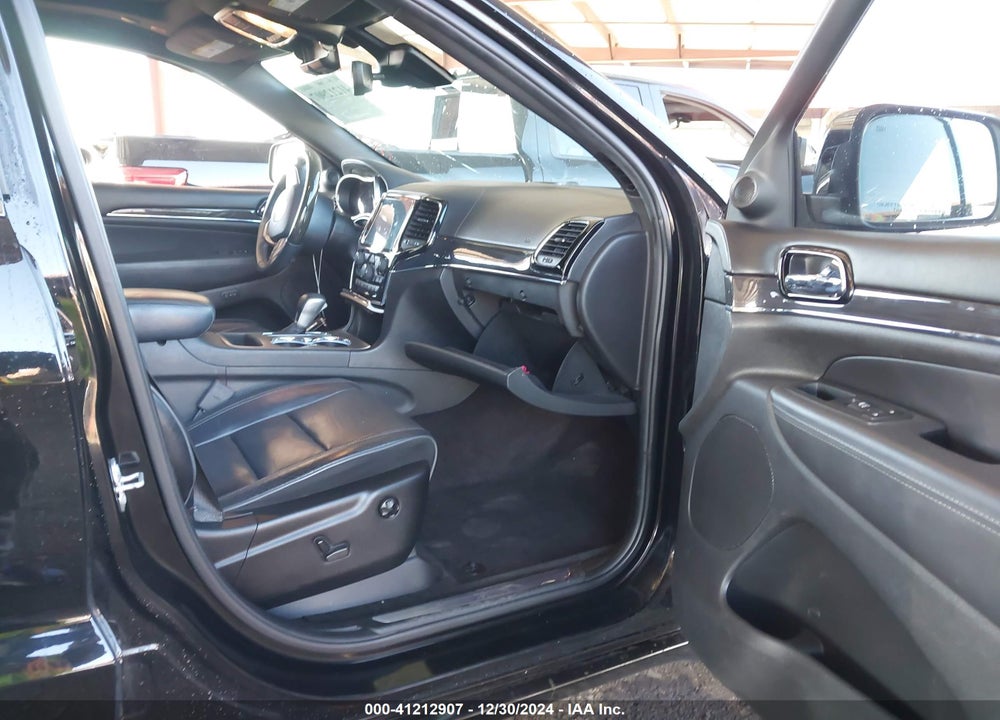 2019 JEEP GRAND CHEROKEE OVERLAND 4X2 VIN: 1C4RJECG2KC558654