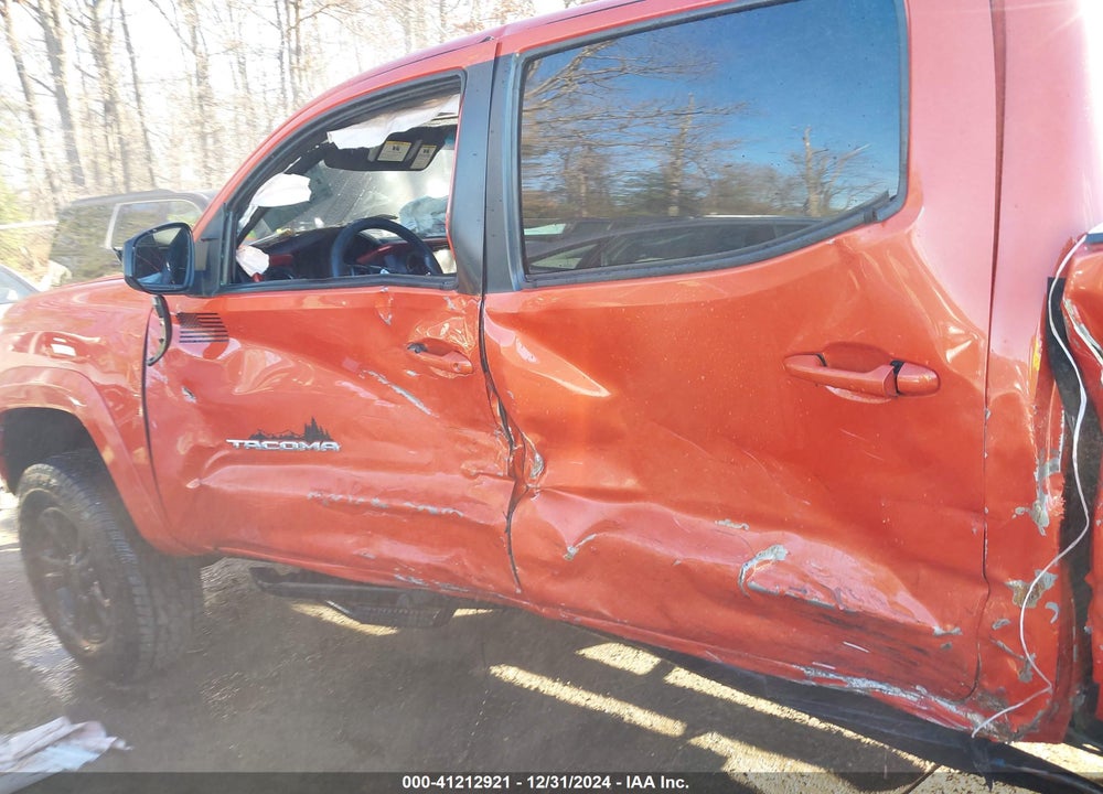 2016 TOYOTA TACOMA VIN: 5TFDZ5BN9GX008130