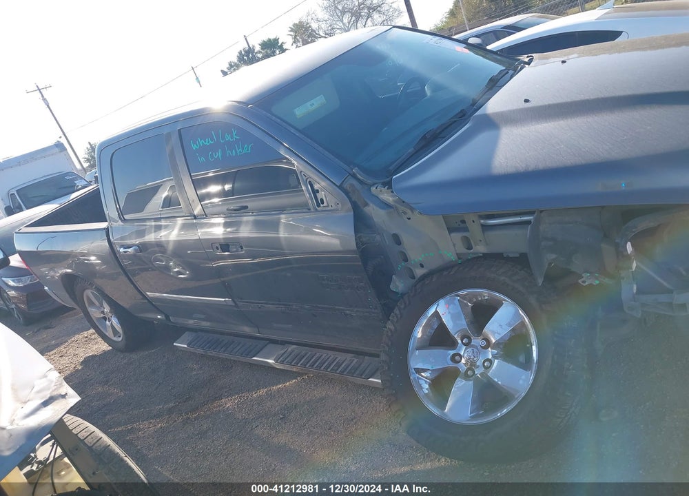 2016 RAM 1500 LONE STAR VIN: 1C6RR7TT4GS112897