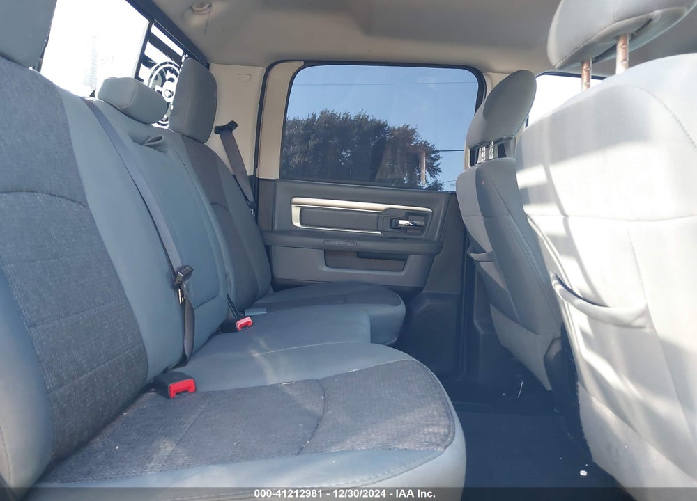 2016 RAM 1500 LONE STAR VIN: 1C6RR7TT4GS112897