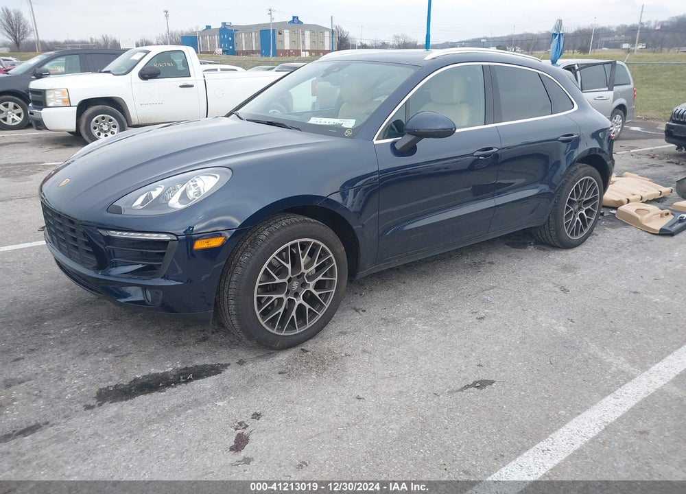 2018 PORSCHE MACAN S VIN: WP1AB2A56JLB32019