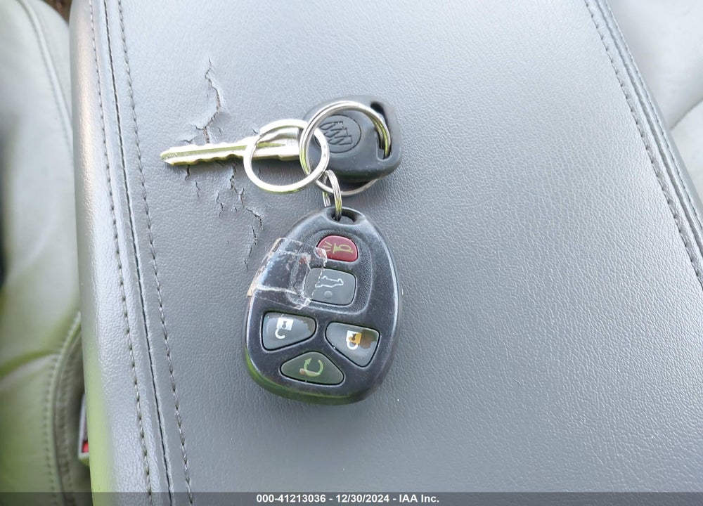 2017 BUICK ENCLAVE LEATHER VIN: 5GAKRBKD6HJ324331