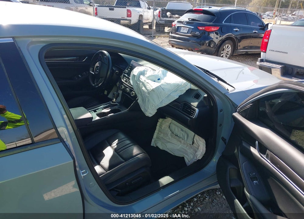 2021 HONDA ACCORD VIN: 1HGCV1F41MA031337