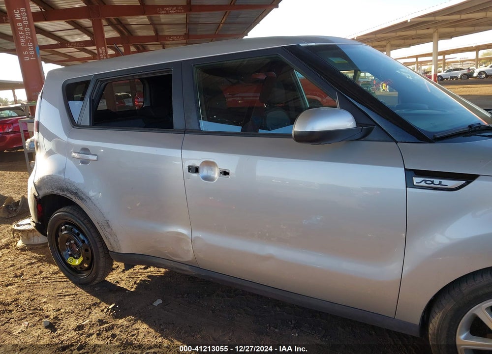 2017 KIA SOUL VIN: KNDJP3A5XH7447417