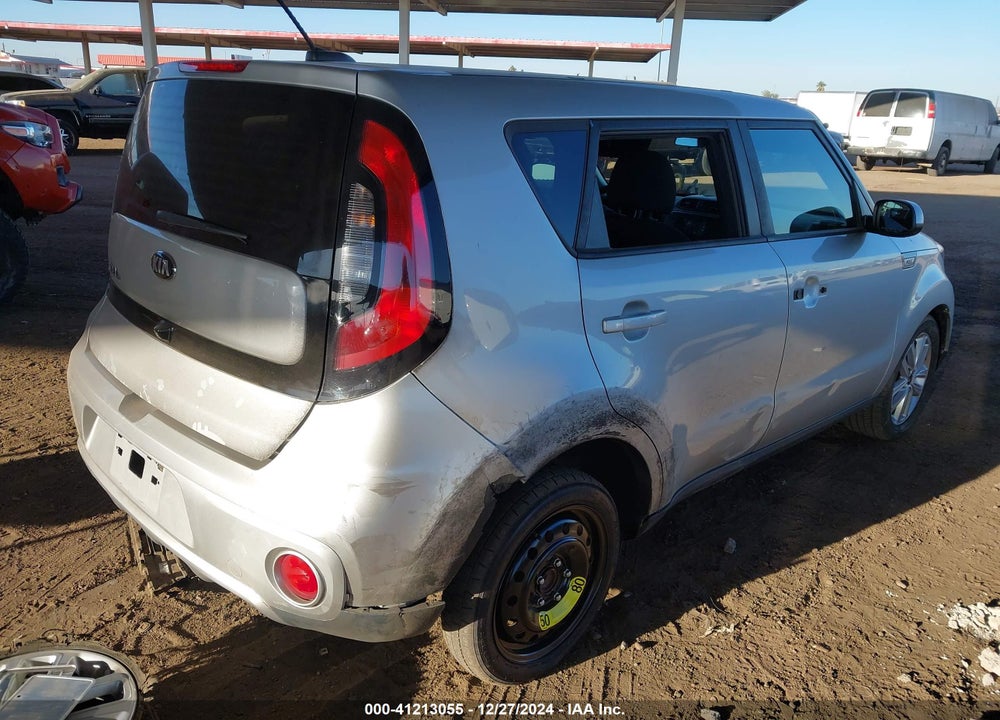 2017 KIA SOUL VIN: KNDJP3A5XH7447417