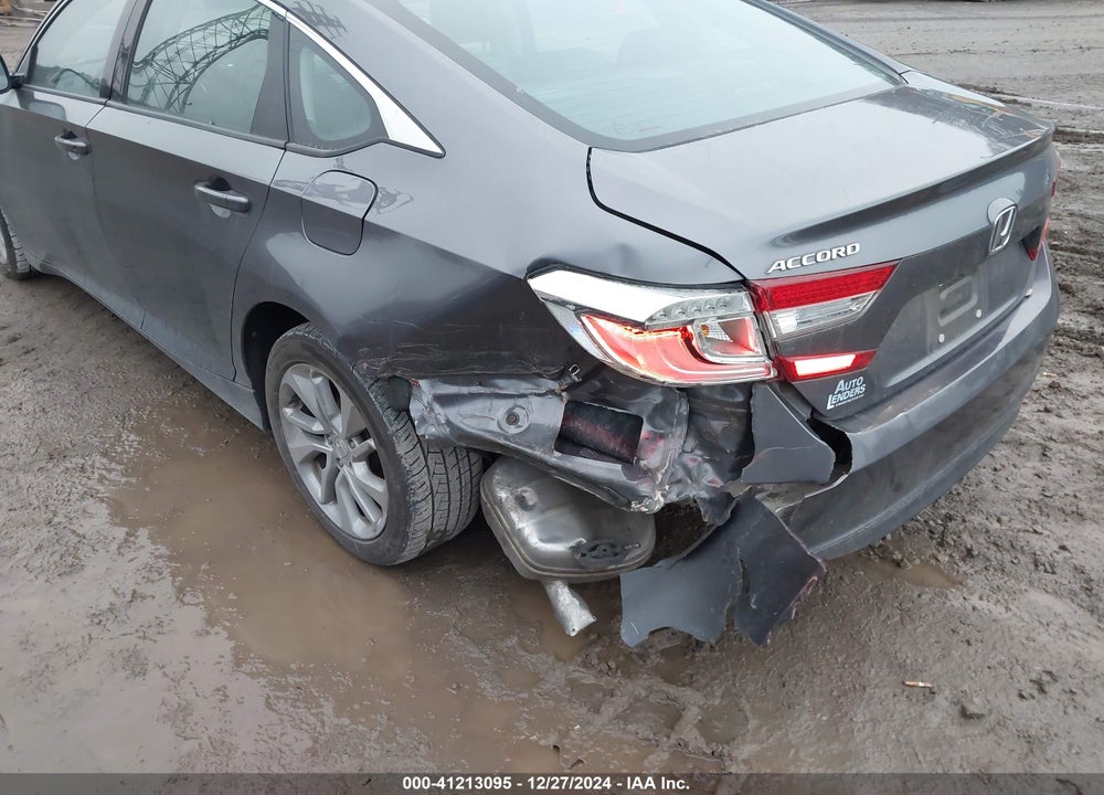 2018 HONDA ACCORD VIN: 1HGCV1F10JA001134