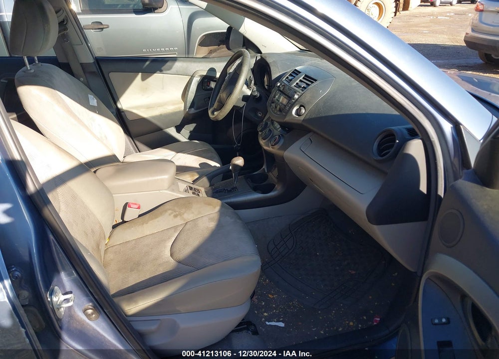2011 TOYOTA RAV4 VIN: 2T3BF4DV4BW173605