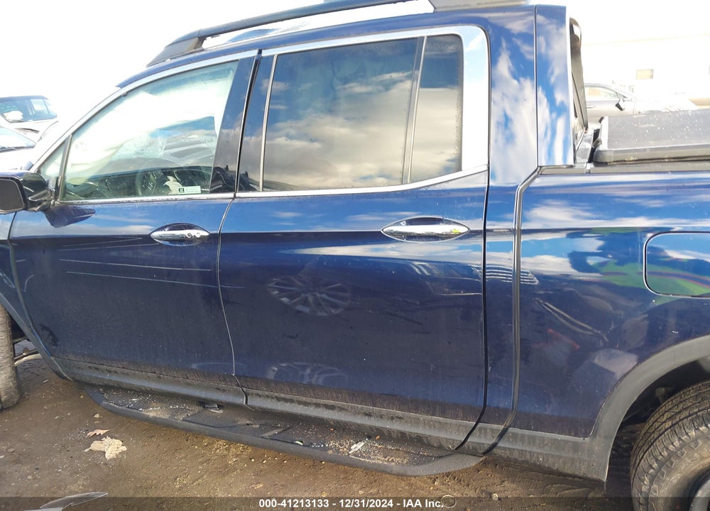 2022 HONDA RIDGELINE RTL VIN: 5FPYK3F7XNB029931