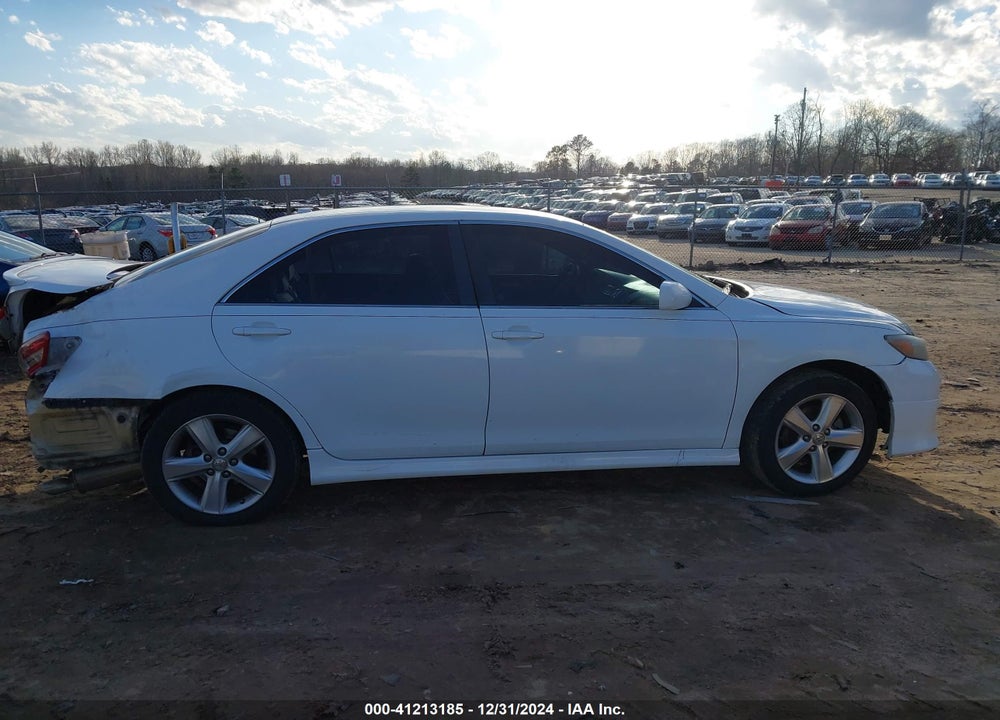 2011 TOYOTA CAMRY SE VIN: 4T1BF3EK6BU652745