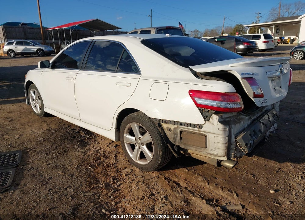 2011 TOYOTA CAMRY SE VIN: 4T1BF3EK6BU652745