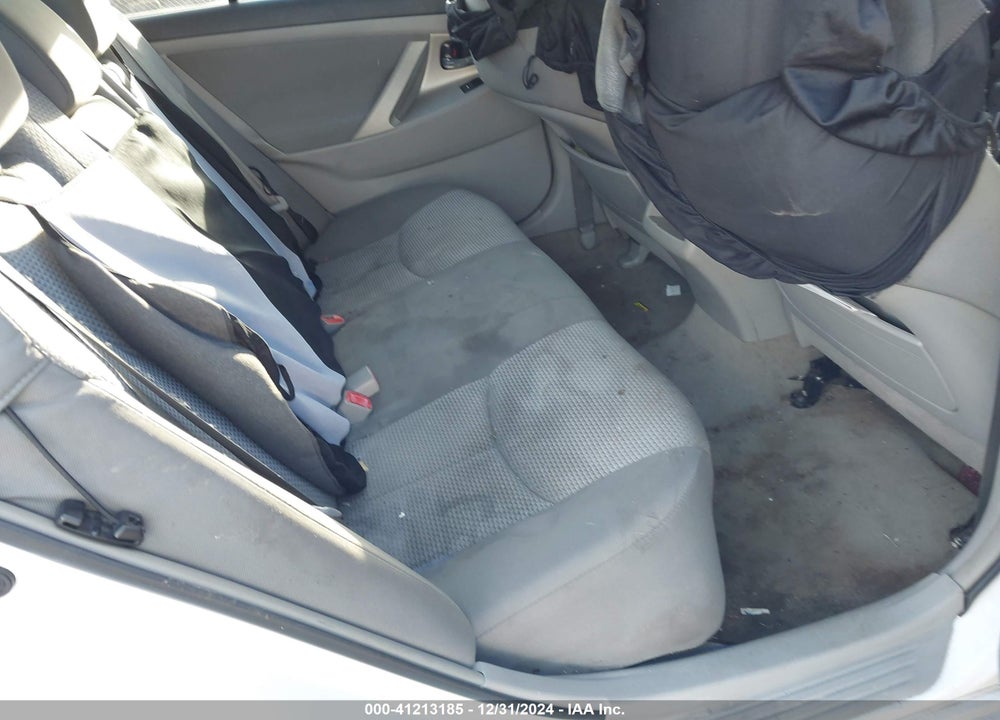2011 TOYOTA CAMRY SE VIN: 4T1BF3EK6BU652745