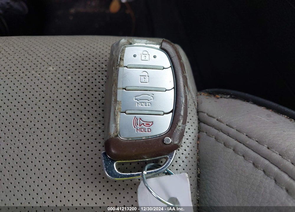2015 HYUNDAI SONATA VIN: 5NPE34AB5FH131067