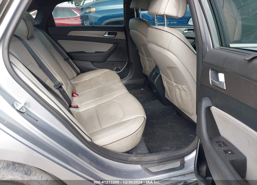 2015 HYUNDAI SONATA VIN: 5NPE34AB5FH131067