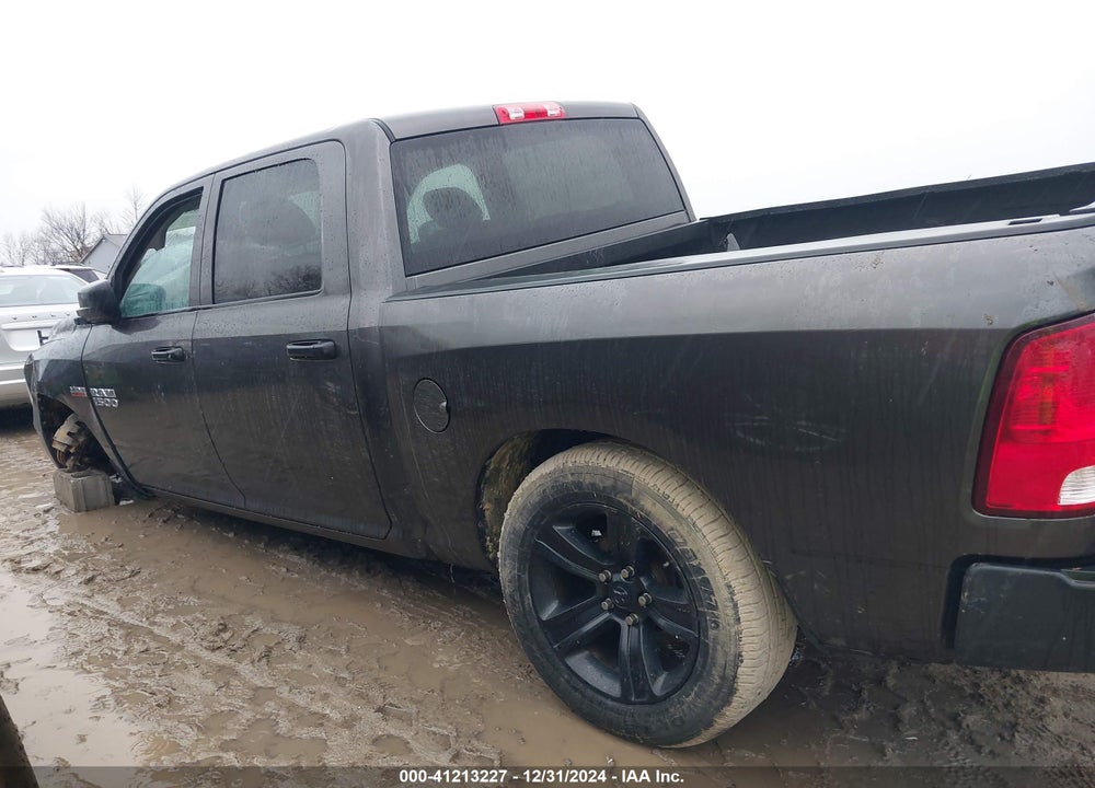 2017 RAM 1500 ST VIN: 3C6RR7KT6HG565588