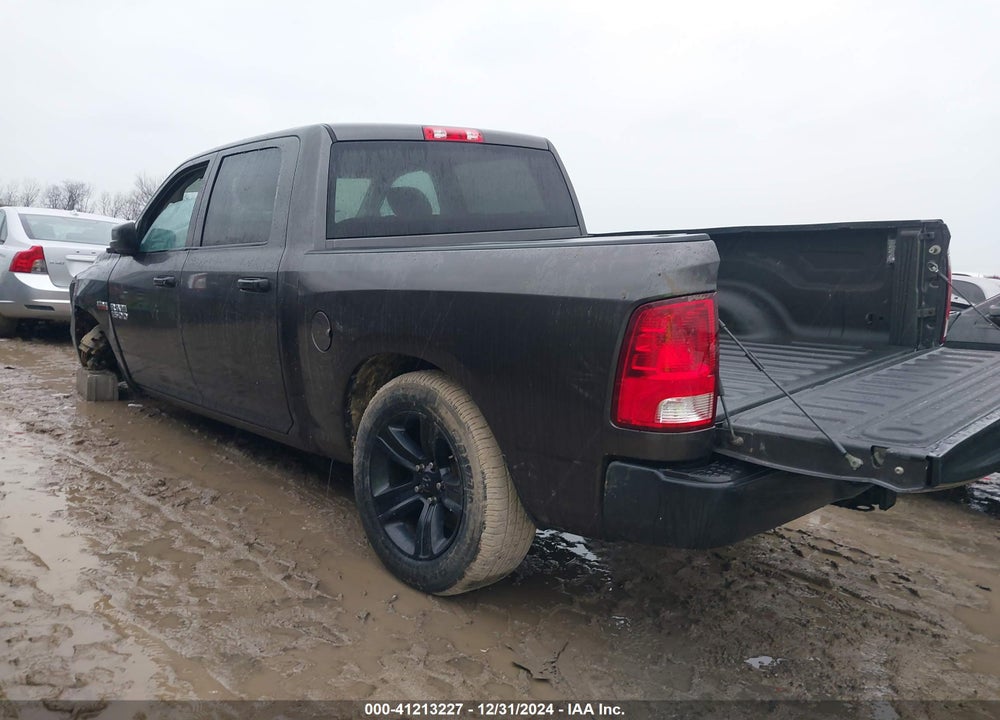 2017 RAM 1500 ST VIN: 3C6RR7KT6HG565588
