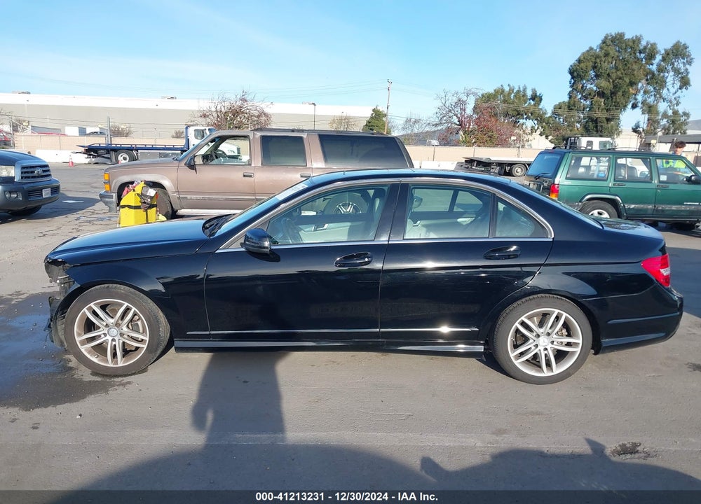 2014 MERCEDES-BENZ C 250 VIN: WDDGF4HB7EG213915