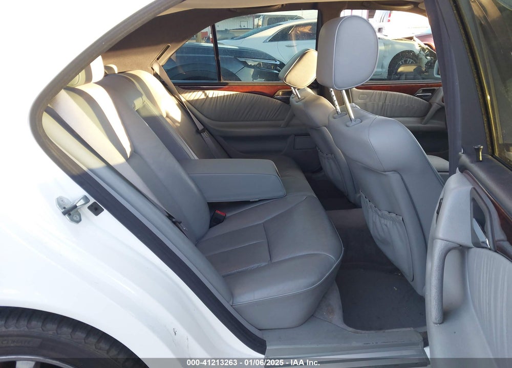 1998 MERCEDES-BENZ E 320 VIN: WDBJF65F3WA708408