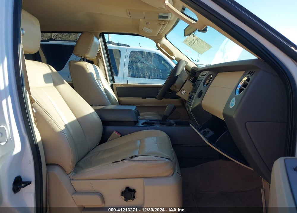 2007 FORD EXPEDITION XLT VIN: 1FMFU15597LA72201
