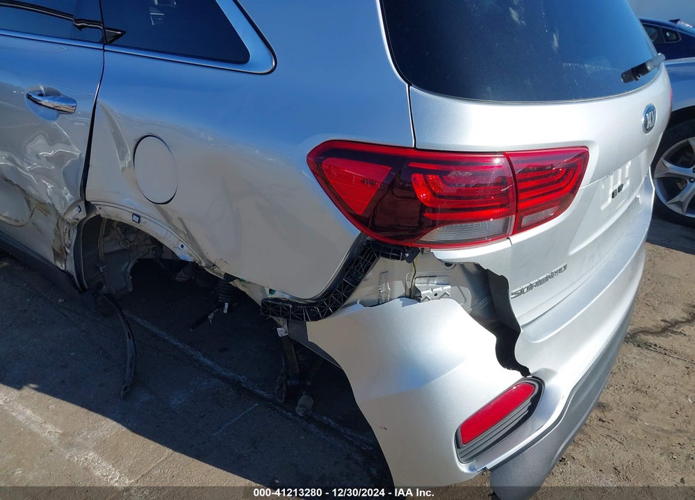 2020 KIA SORENTO L/LX VIN: 5XYPG4A30LG656529