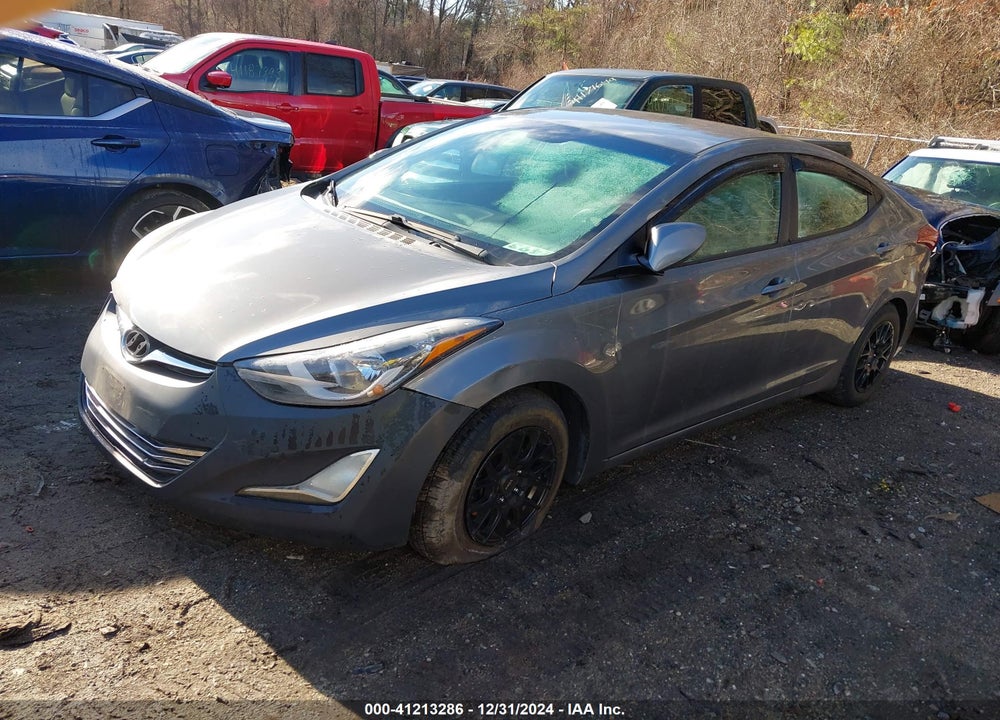 2014 HYUNDAI ELANTRA VIN: 5NPDH4AE1EH466686