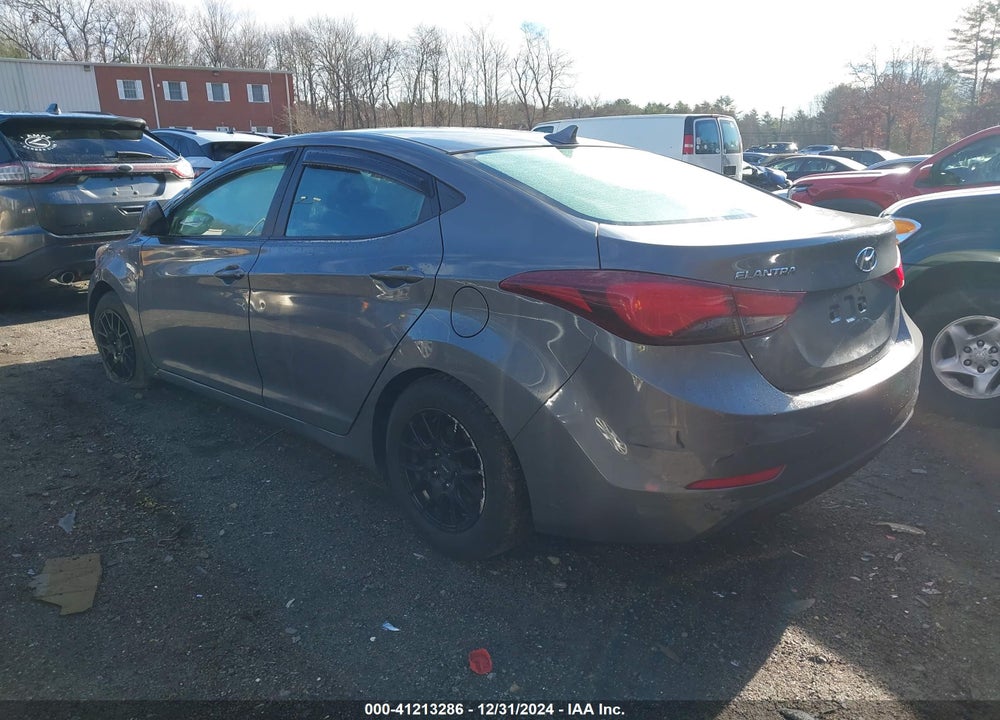 2014 HYUNDAI ELANTRA VIN: 5NPDH4AE1EH466686