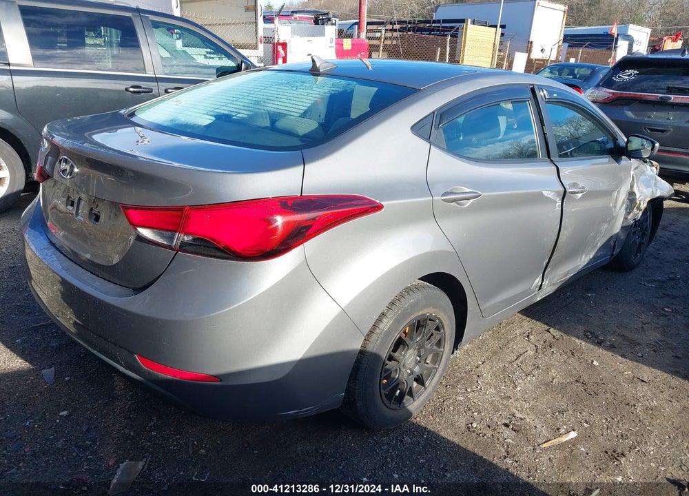 2014 HYUNDAI ELANTRA VIN: 5NPDH4AE1EH466686