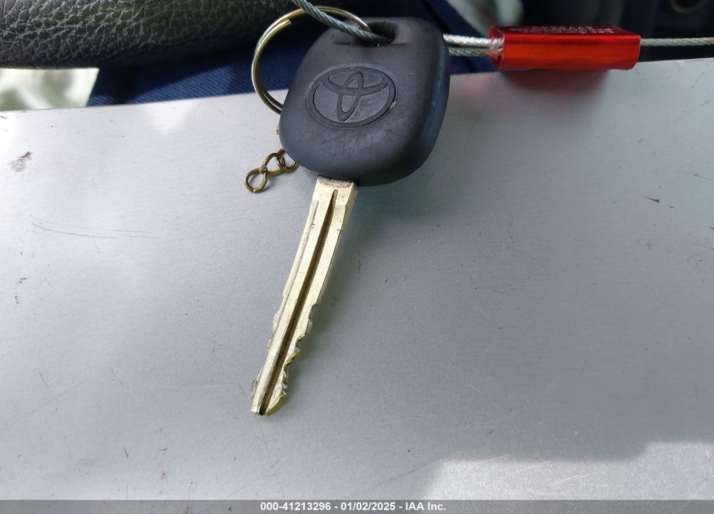 2015 TOYOTA COROLLA VIN: 2T1BURHE0FC241461