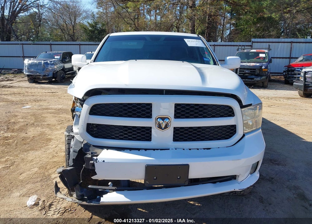 2014 RAM 1500 VIN: 1C6RR7FT3ES163042