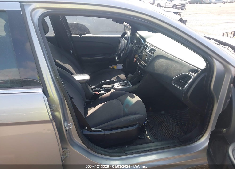 2014 CHRYSLER 200 LX VIN: 1C3CCBAB3EN168441
