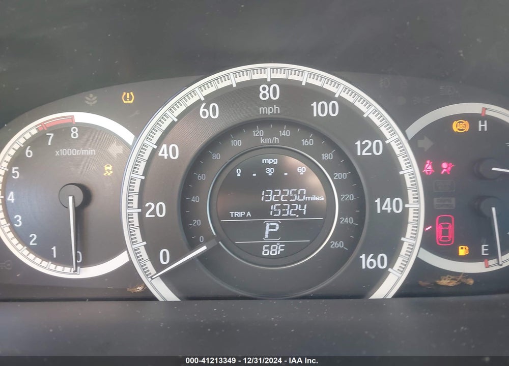 2016 HONDA ACCORD VIN: 1HGCR2F35GA147016