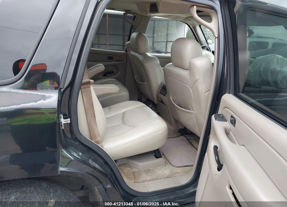 2004 CHEVROLET TAHOE LT VIN: 1GNEC13Z24J281612