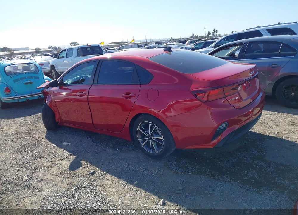 2022 KIA FORTE VIN: 3KPF24AD4NE493967