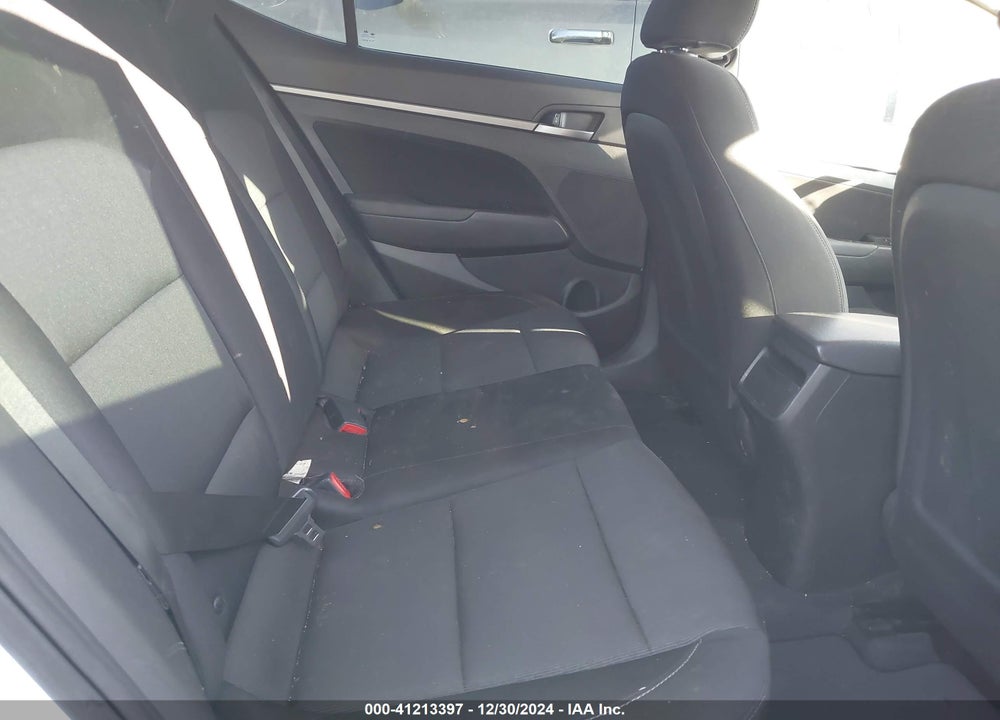 2018 HYUNDAI ELANTRA VIN: 5NPD84LF8JH345086