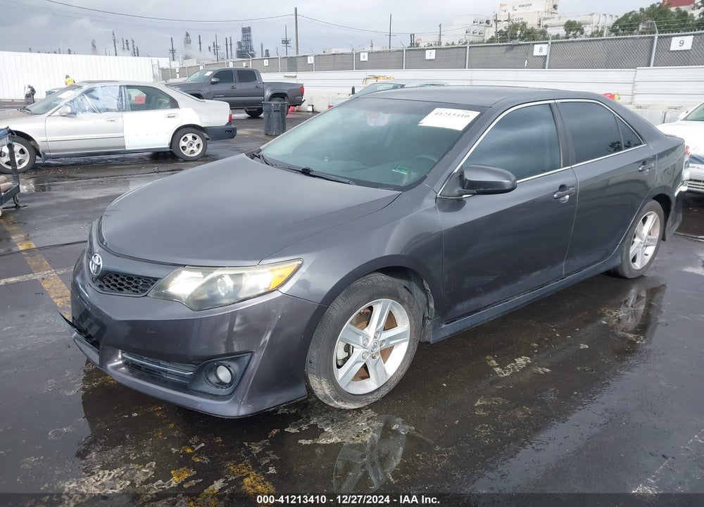 2013 TOYOTA CAMRY SE VIN: 4T1BF1FK2DU236214