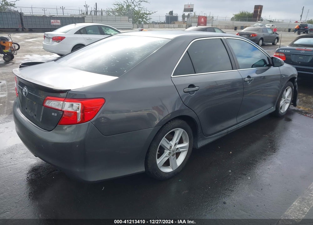 2013 TOYOTA CAMRY SE VIN: 4T1BF1FK2DU236214
