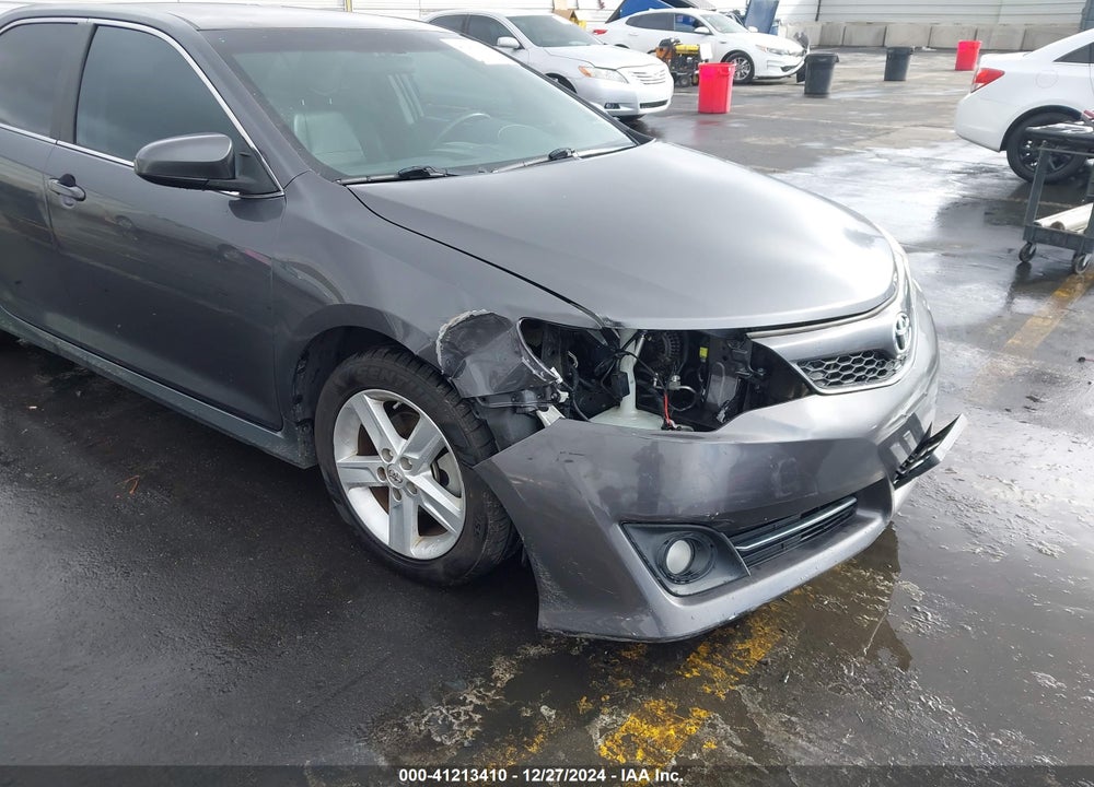 2013 TOYOTA CAMRY SE VIN: 4T1BF1FK2DU236214