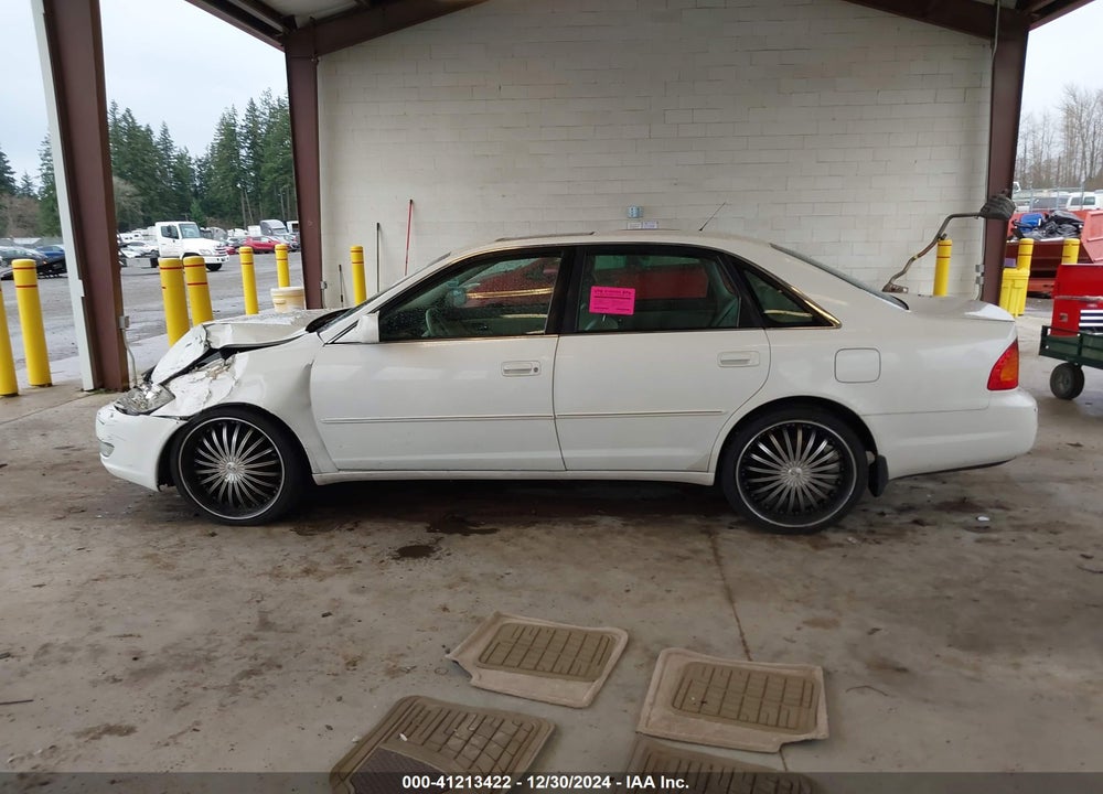 2001 TOYOTA AVALON XLS VIN: 4T1BF28B21U164297