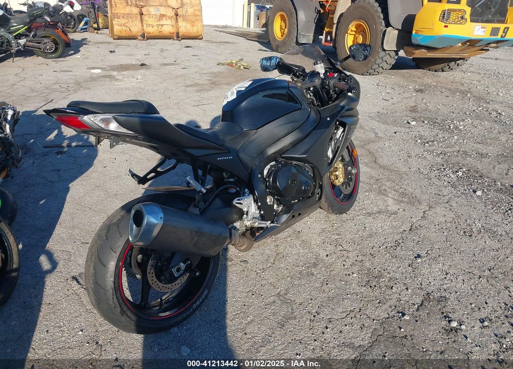 2012 SUZUKI GSX-R1000 VIN: JS1GT78A1C2102082