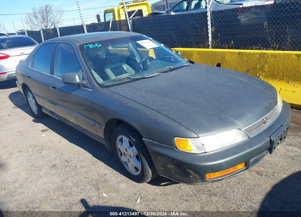 1997 HONDA ACCORD EX V6 VIN: 1HGCE667XVA020166