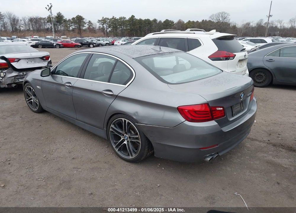 2011 BMW 528I VIN: WBAFR1C55BC736511